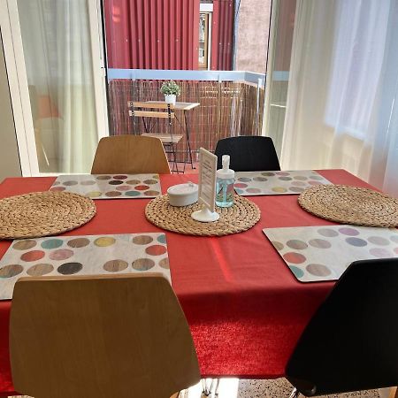 Sunny And Quiet Sagrada Familia Apartment Барселона Екстериор снимка