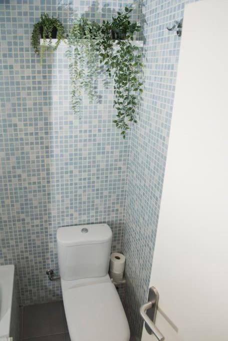 Sunny And Quiet Sagrada Familia Apartment Барселона Екстериор снимка