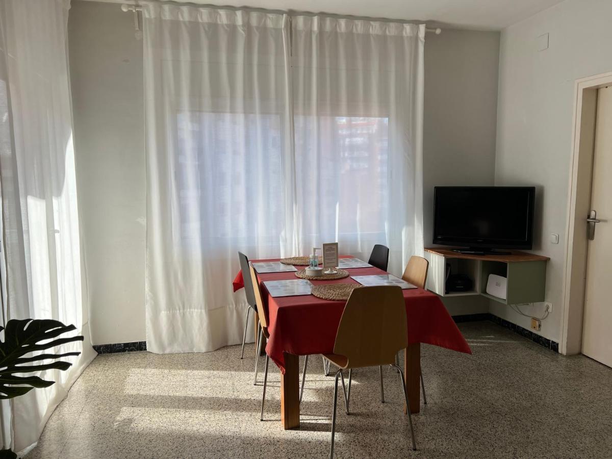 Sunny And Quiet Sagrada Familia Apartment Барселона Екстериор снимка
